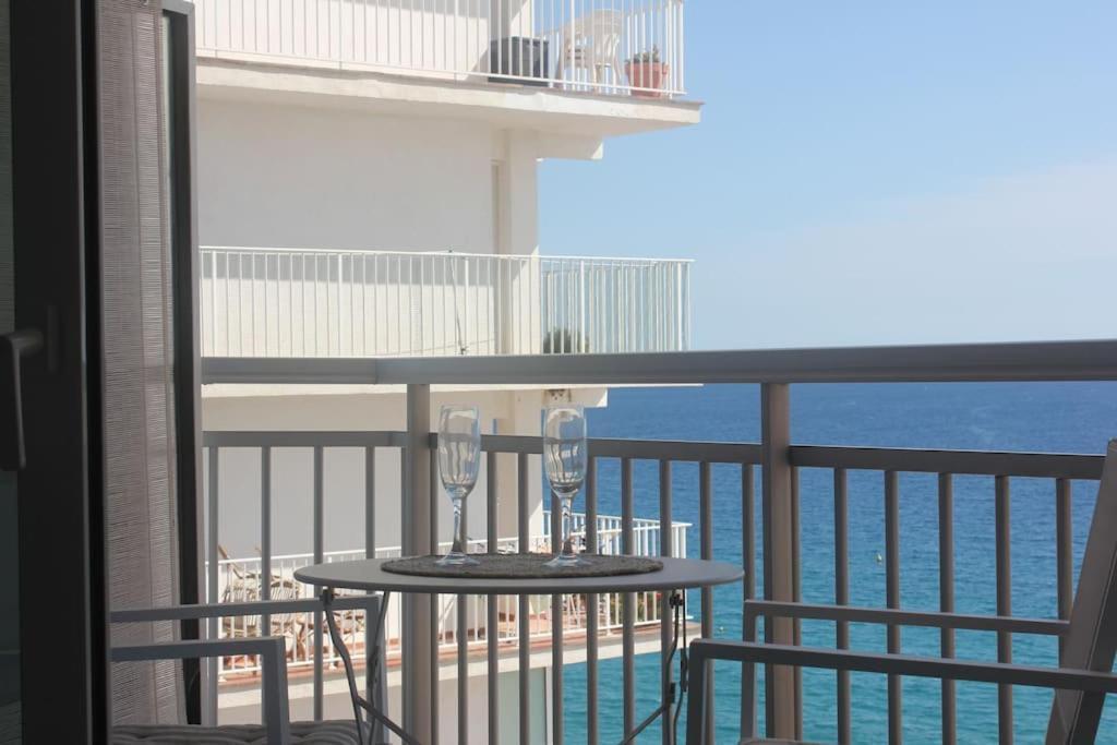 Apartamento Primera Linea De Mar Platja d'Aro Zewnętrze zdjęcie